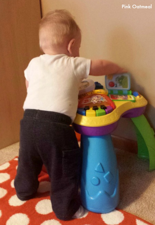 toys to help baby pull up to standing