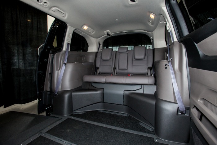 Honda Odyssey Inside MobilityWorks Illinois-011 interior van shot