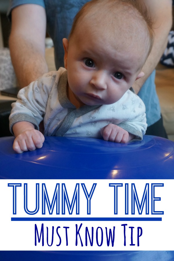 Tummy Time Tip that is a must know! Perfect for your baby girl or baby boy! I love the idea of using a fitness ball for tummy time. - Pink Oatmeal