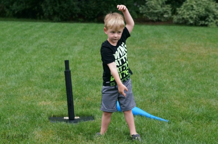 Baseball themed activities! This one is the best for baseball themed games, gross motor, or a brain break. Use these baseball themed brain breaks in the classroom, for preschool gross motor, PT, OT, SLP or at home. The kids LOVE the baseball theme. Such great ideas for World Series gross motor and World Series games too! 