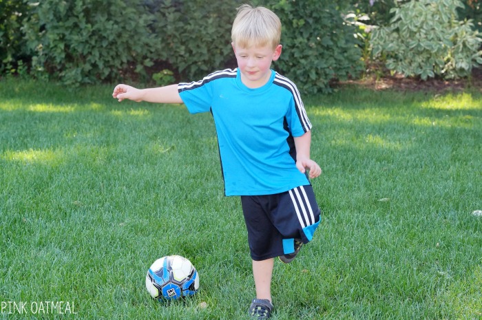 Classroom Brain Breaks with A Soccer Theme! The perfect soccer themed activity that promotes physical activity in the classroom. Use this in physical education, for a classroom brain break, OT, PT, SLP, or at home. These are perfect for World Cup time, with a soccer theme and the best part is they can be used year round!