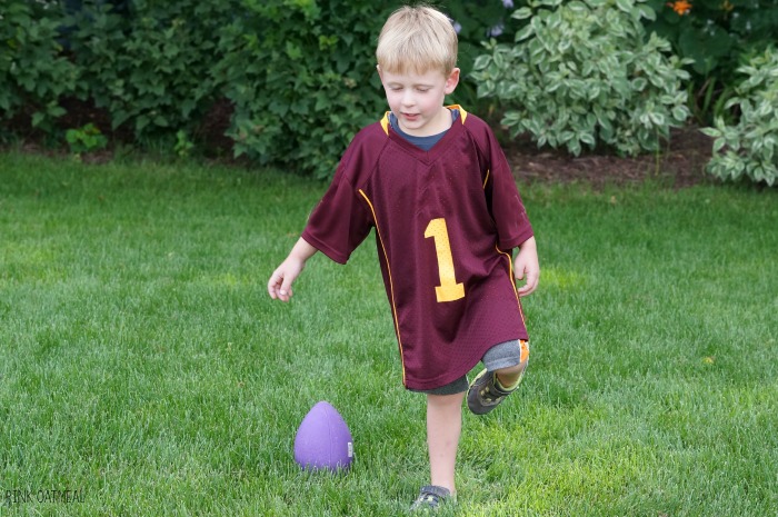 Football activities! These football movement and physical activity ideas are perfect for a classroom, preschool gross motor, physical education, PT, OT, or SLP. The football theme makes it fun for fall or autumn gross motor and brain break ideas! They also are a great addition to the Super Bowl. The kids love them year round!