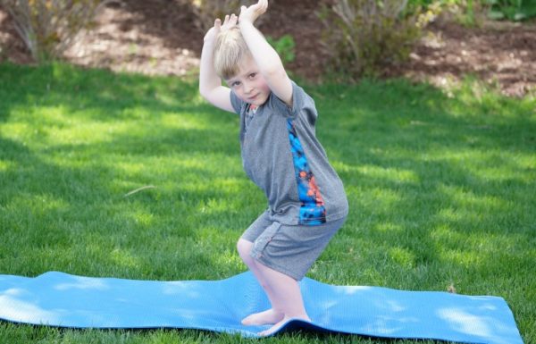 Garden yoga pose ideas! Perfect for a garden unit, plant unit, spring themed gross motor, gross motor games for preschool and up! Pose like a toadstool, butterfly or seed!