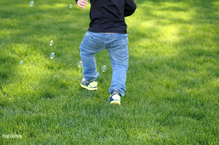 Balance Exercise For Kids!  Try these fun balance activities that you can do with bubbles!  An awesome gross motor activity for the preschoolers!