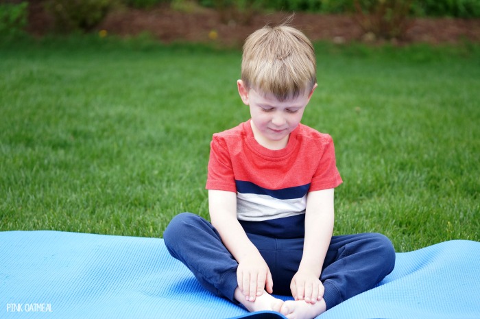 What fun ways to incorporate movement into an insect theme! I love that these kids yoga poses are all insect, bugs, or creepy crawlers themed. Great for gross motor, preschool activities, kindergarten activities and beyond!